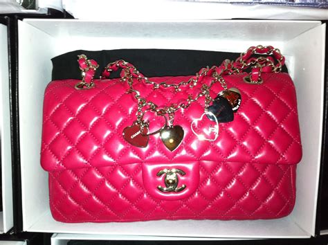 chanel flap valentine 2011